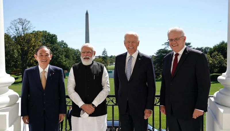25 сентября в Вашингтоне состоялся первый очный саммит лидеров этой структуры - Джо Байдена, а также премьеров Австралии, Индии и Японии Скотта Моррисона, Нарендра Моди и Ёсихидэ Суга.