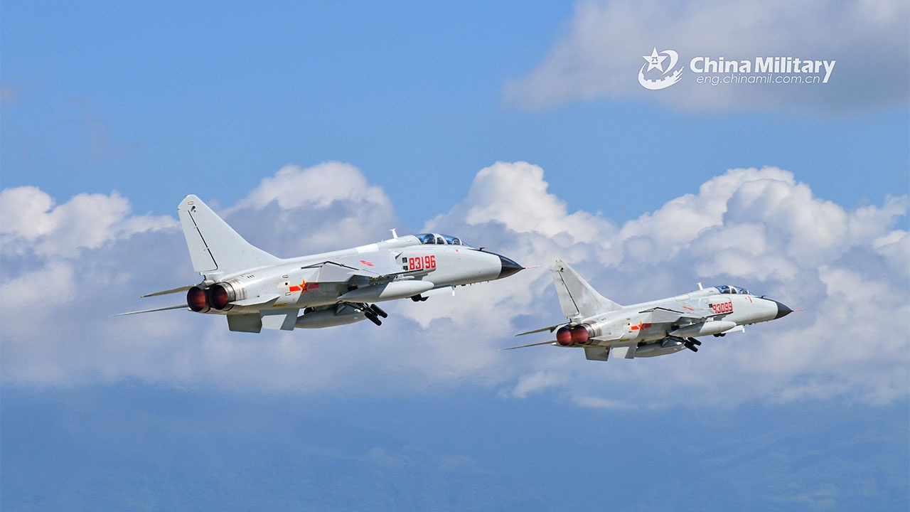 1 октября, в 72-ю годовщину основания Китайской Народной Республики, Пекин направил в сторону Тайваня 38 боевых самолётов.