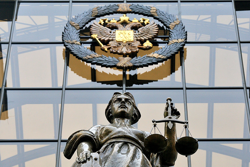 Верховному суду РФ надо регламентировать процедуру рассмотрения дел о банковских кражах, делая акцент на утечке информации из банков.