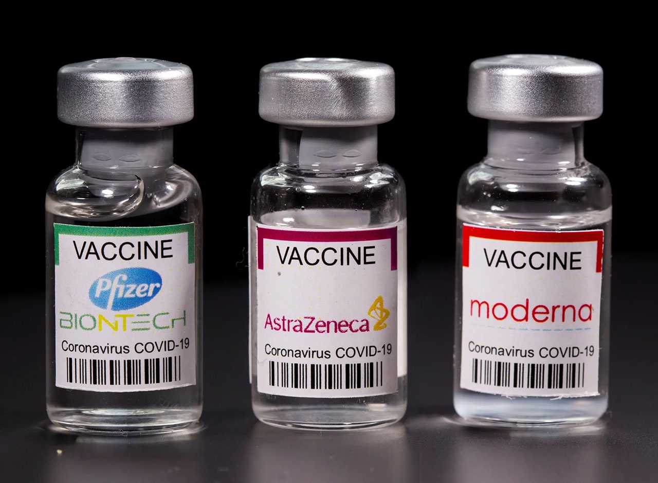 У Америки три основные вакцины от COVID-19: от Pfizer/BioNTech, Moderna и Johnson & Johnson - одна хуже другой.
