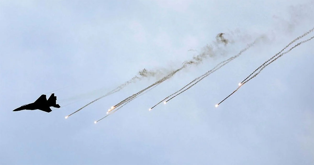 За 33 дня ливанской войны 2006 года израильские ВВС совершили 18 тыс. боевых вылетов и уничтожили тысячи ракетных установок и военных объектов.
