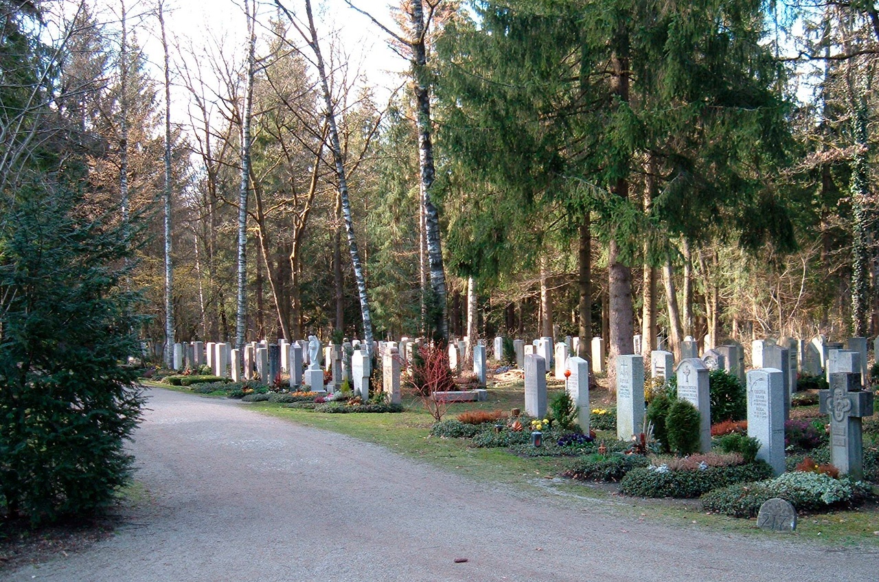 «Я посещал в Мюнхене могилу Степана Бандеры», - заявил Мельник. Ему и это припомнили.