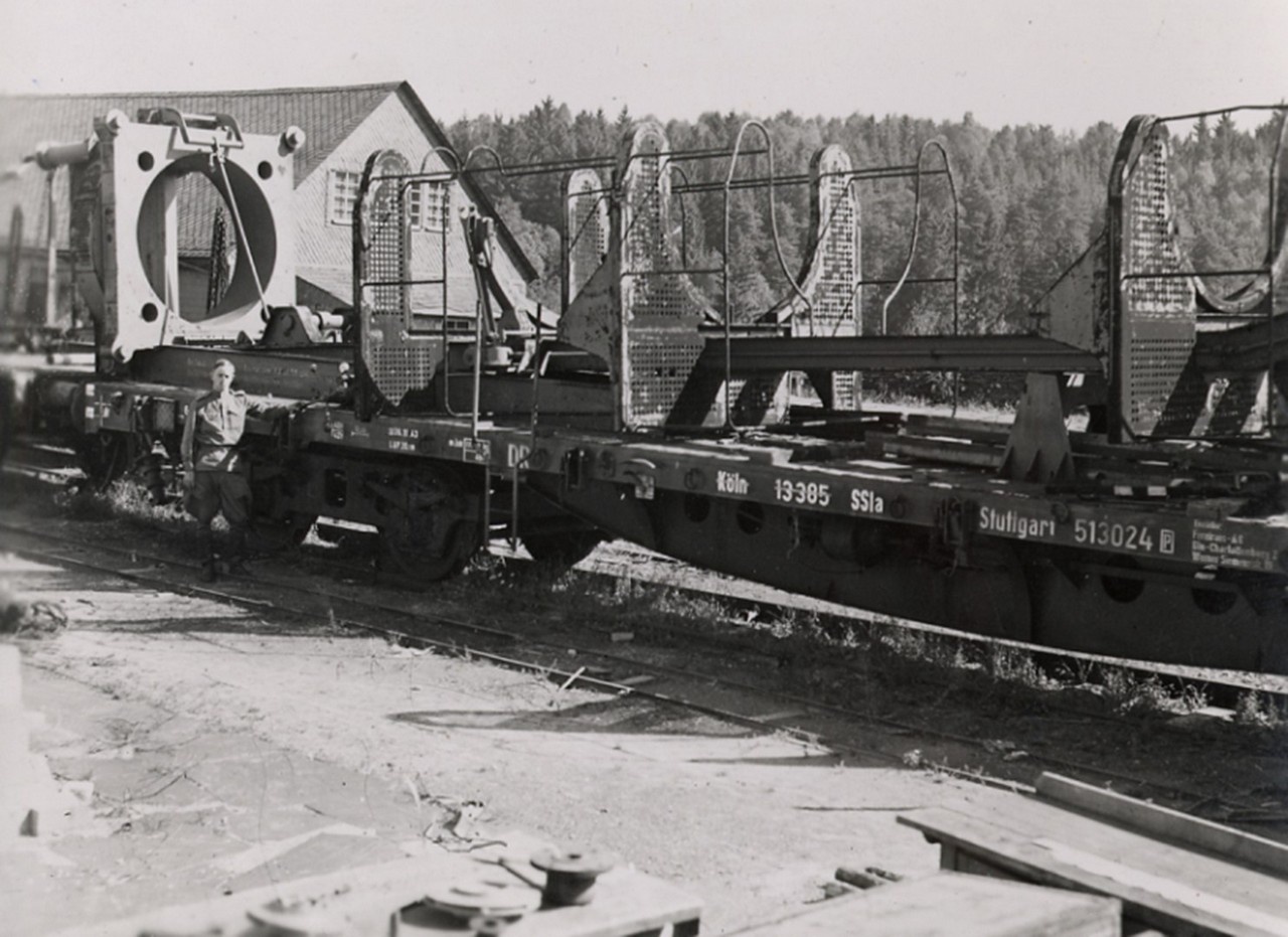 Специальный поезд с железнодорожным установочным агрегатом ракета А-4 (Фау-2). Германия, 1945-1946 гг.