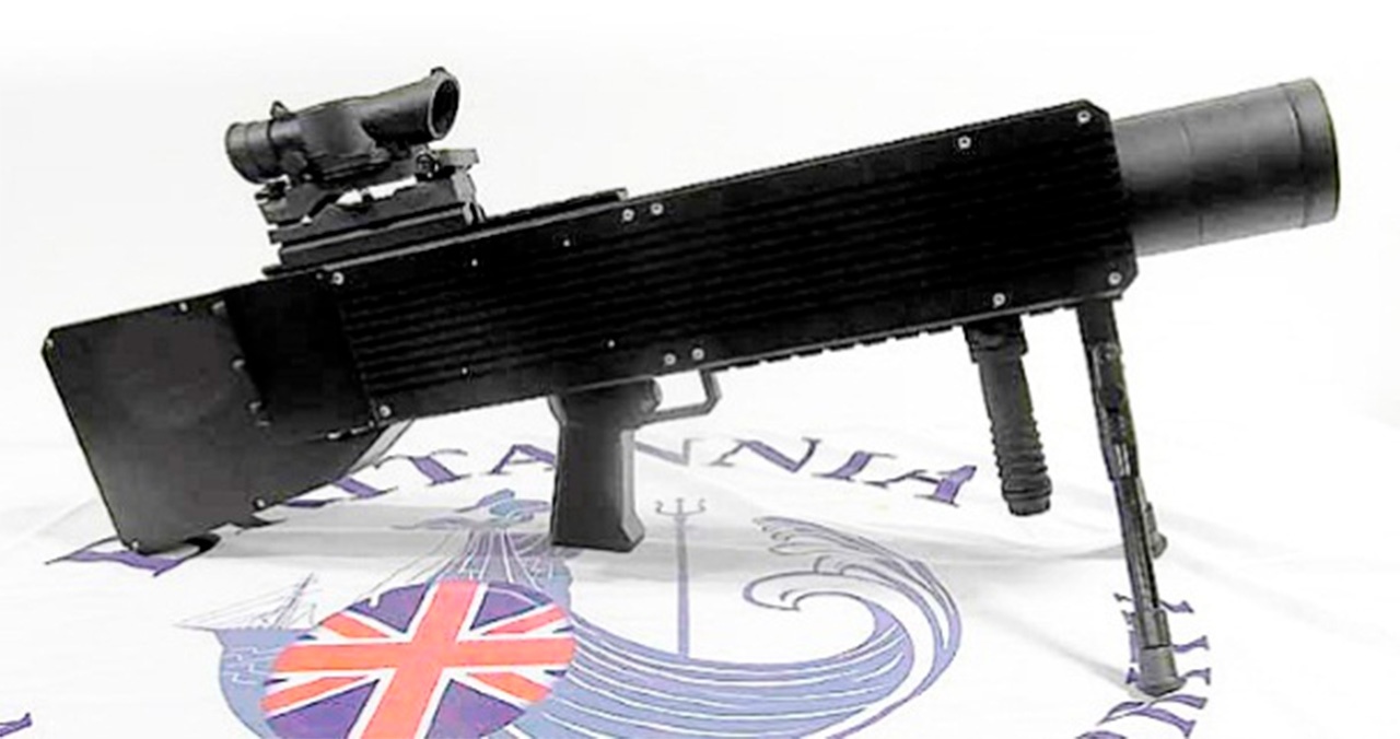 Британская лазерная винтовка SMU 100.