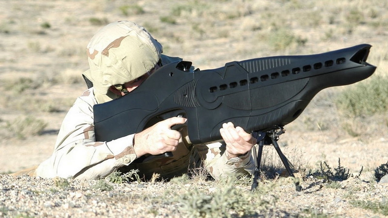 Американская лазерная винтовка-даззлер PHASR.