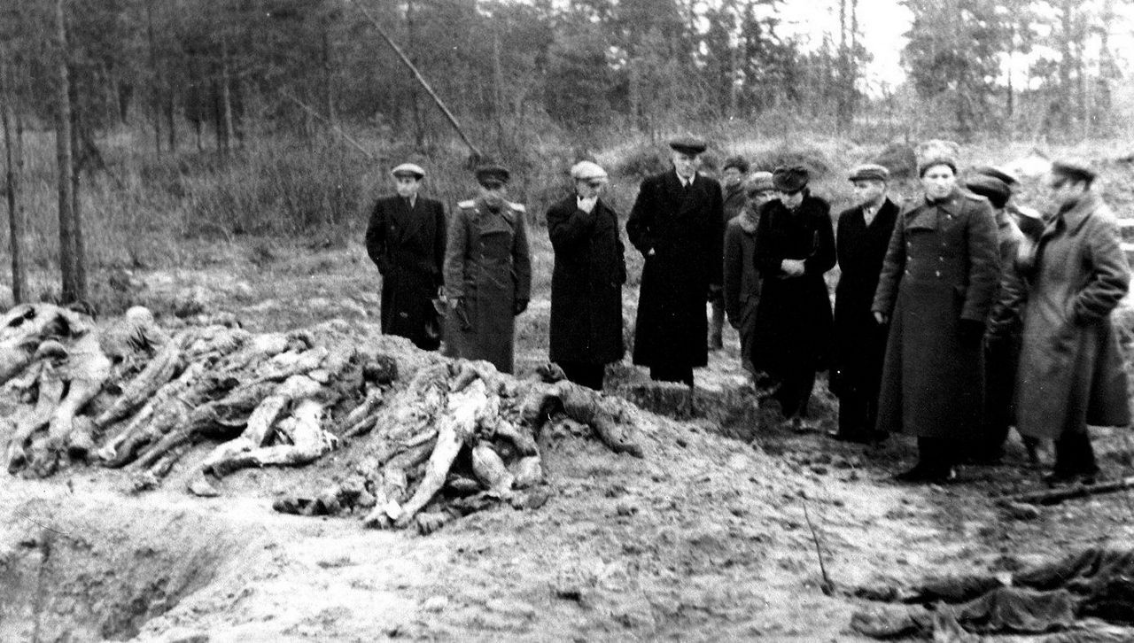 Только в одном лагере Саласпилс под Ригой за неполные три года погибли более ста тысяч человек. Всего на территории Латвии за время войны было 23 концлагеря.