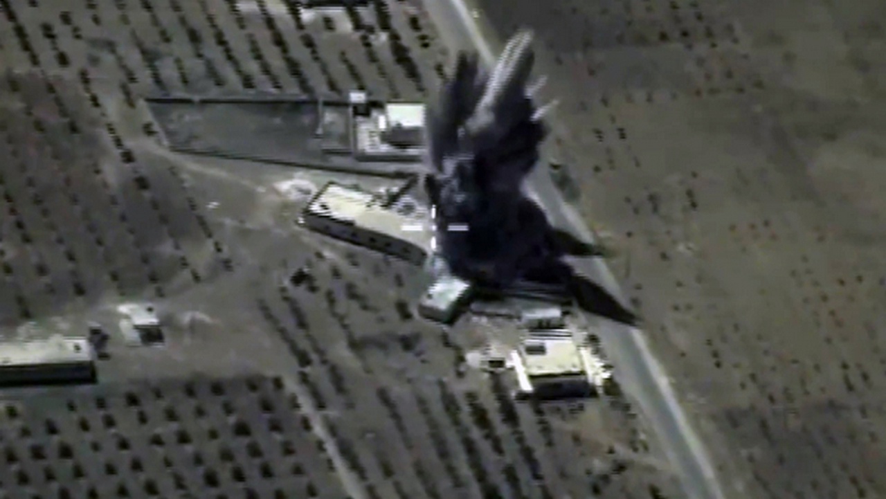 Удар крылатыми ракетами «Калибр» по объектам противника в Сирии.