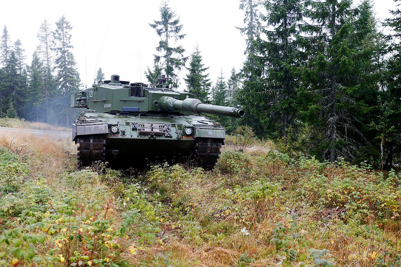 Танка Leopard 2A4 норвежской армии.