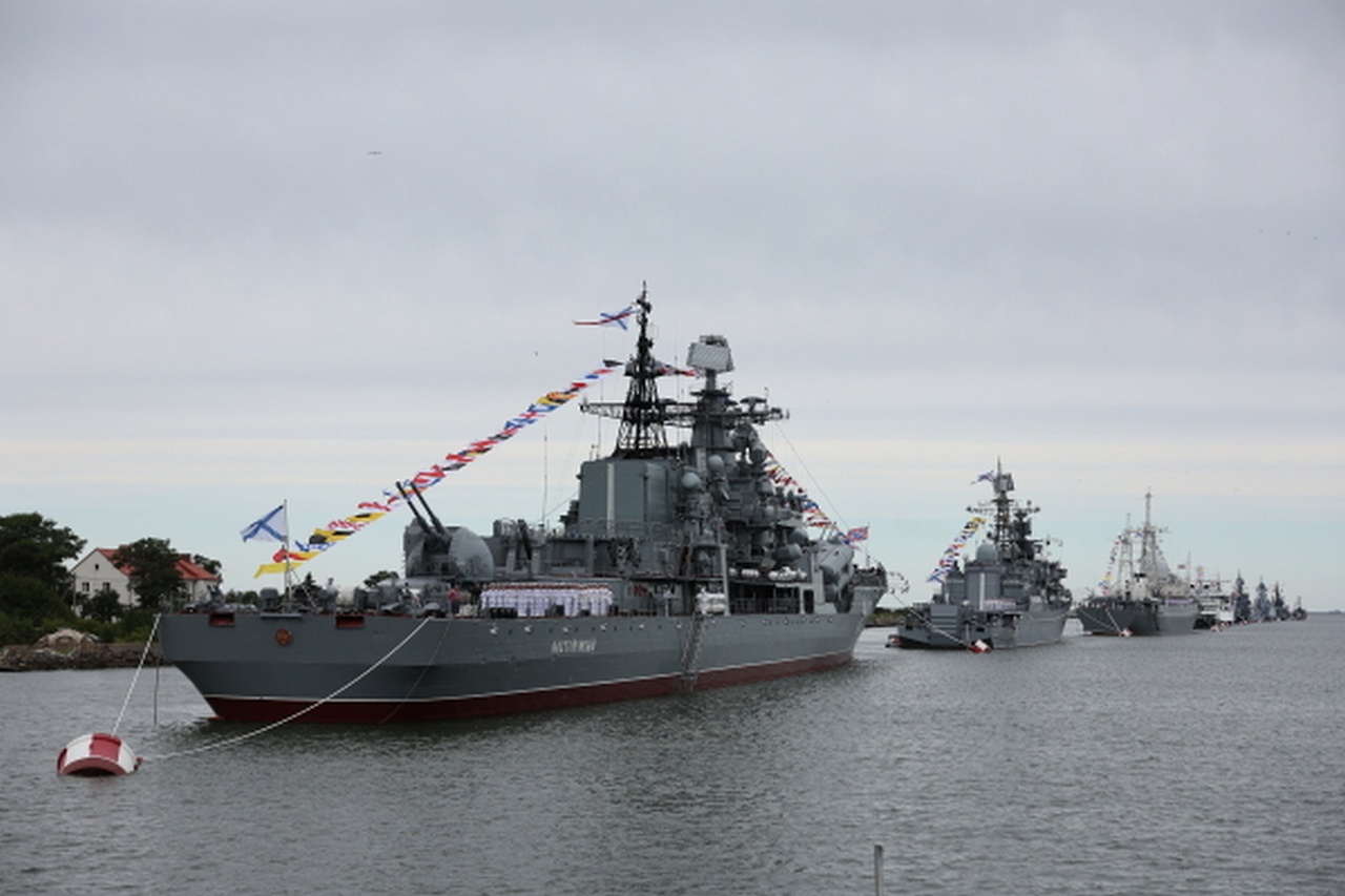 Балтийский флот РФ - крупнейшее оперативно-стратегическое объединение в акватории.