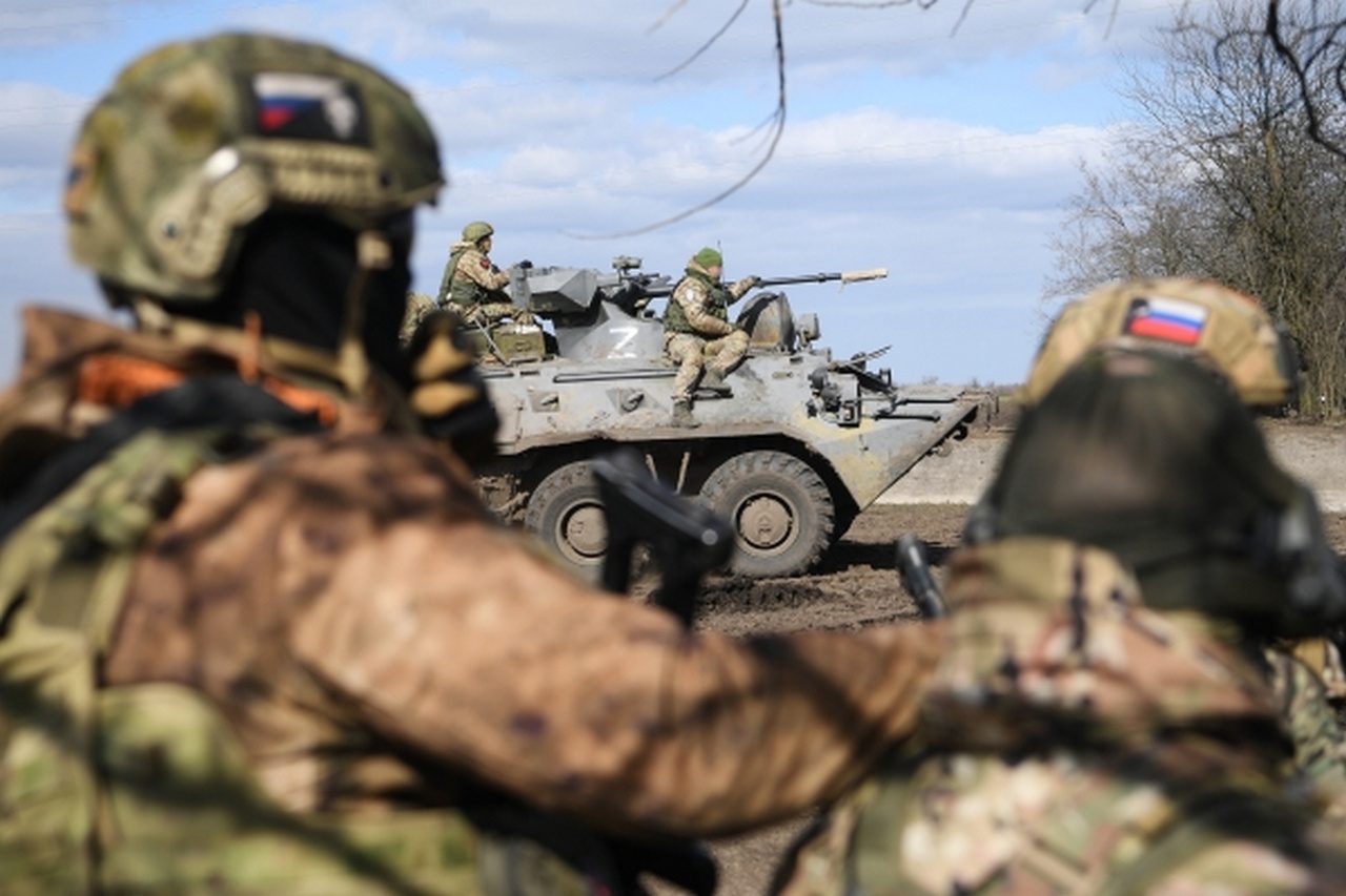 Прямое столкновение Русского Мира и deep state проходит по линии фронта на Украине.