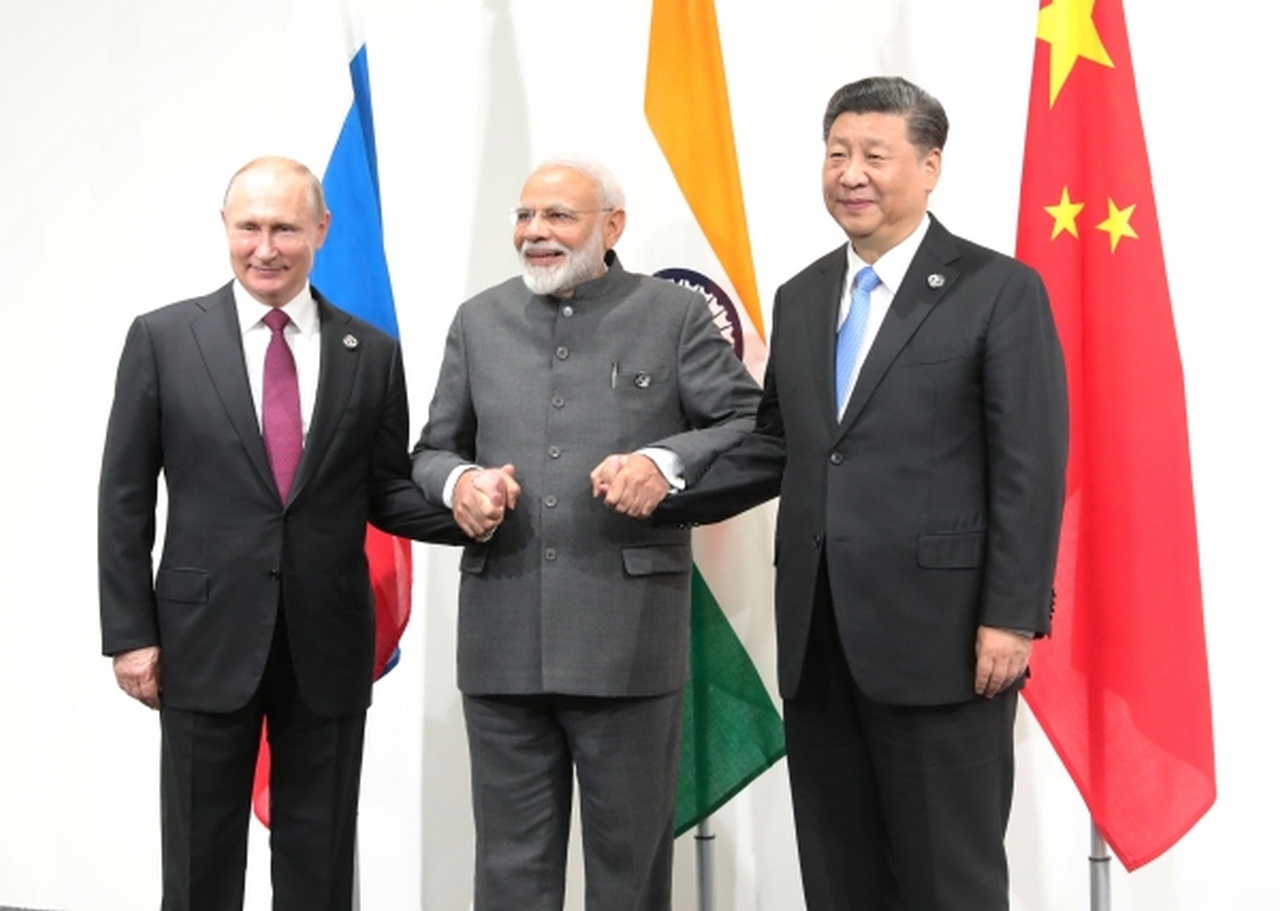 Треугольник России, Индии и Китая взаимовыгоден.