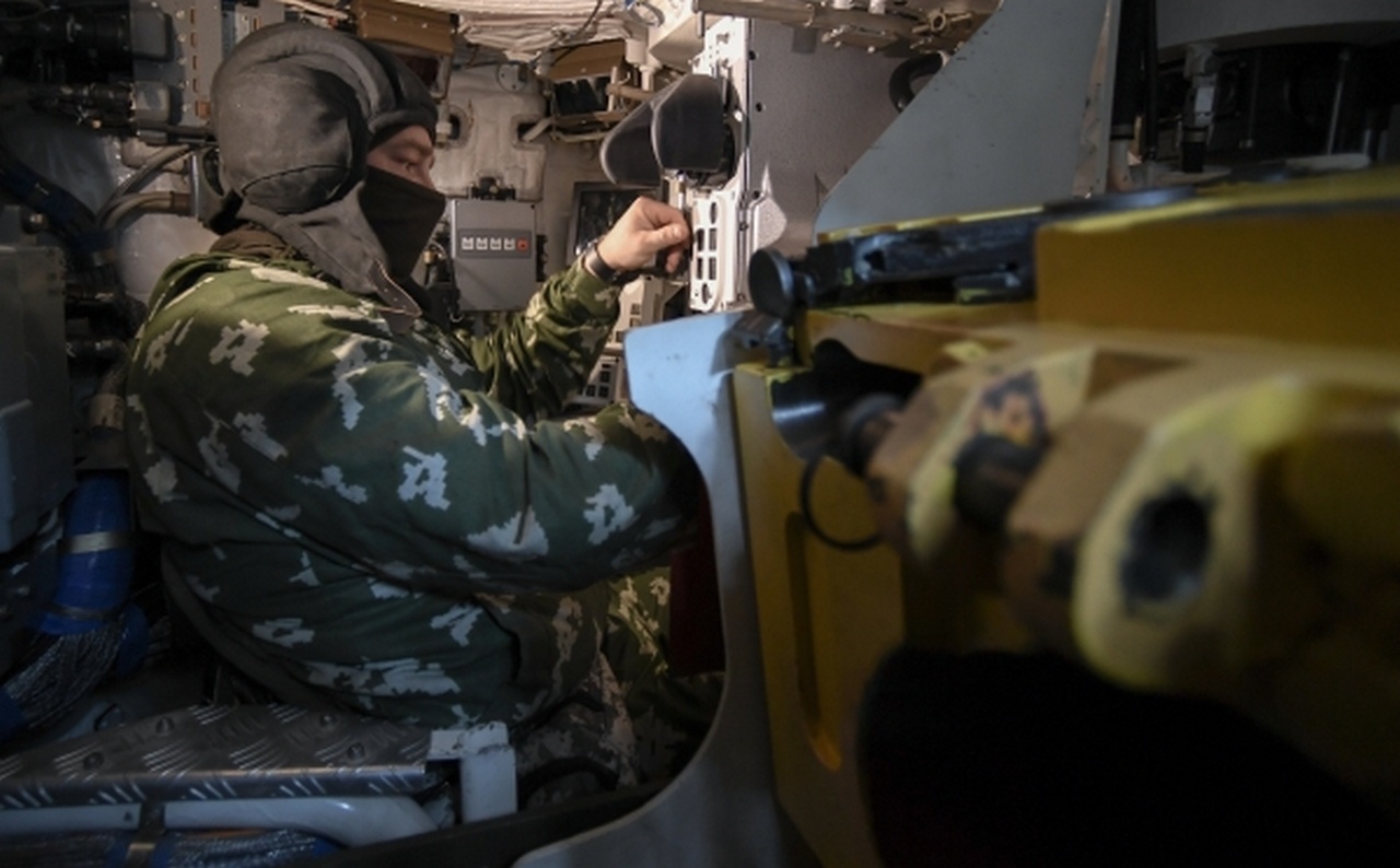 Боевая подготовка экипажа танка Т-90 «Прорыв» в зоне СВО.