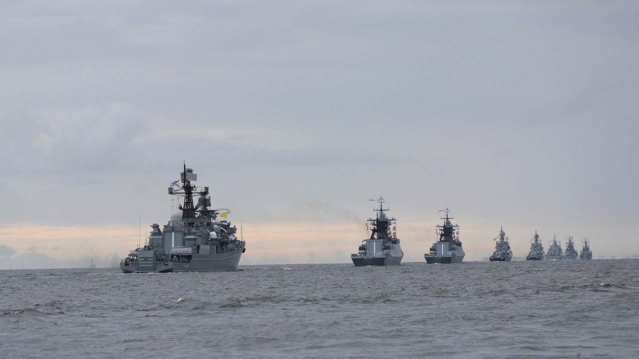День Военно-Морского Флота - любимый праздник миллионов россиян.