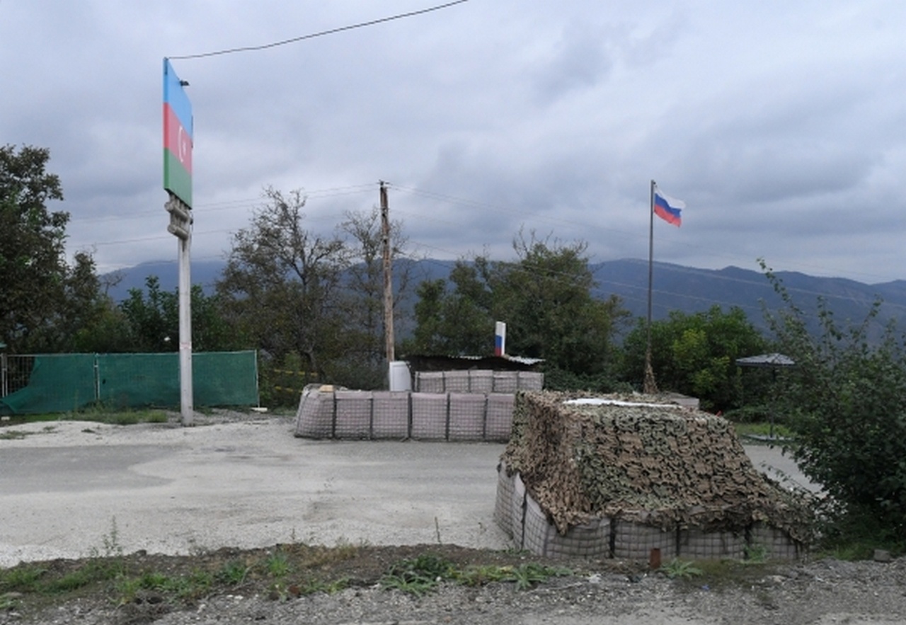Блок-пост российских миротворческих сил в Нагорном Карабахе.
