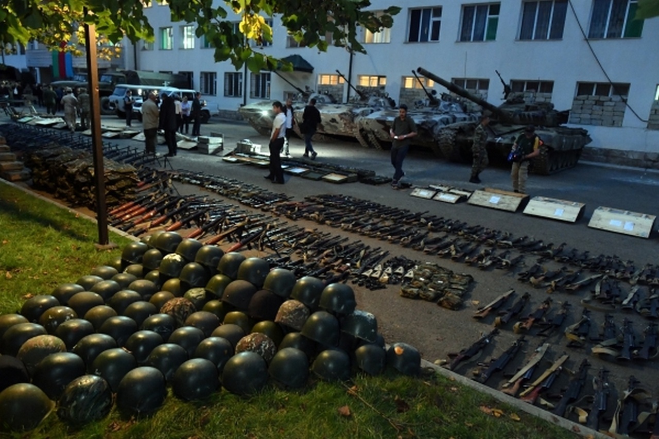 Вооружение, боевая техника и снаряжение, переданные армией Карабаха Азербайджану.