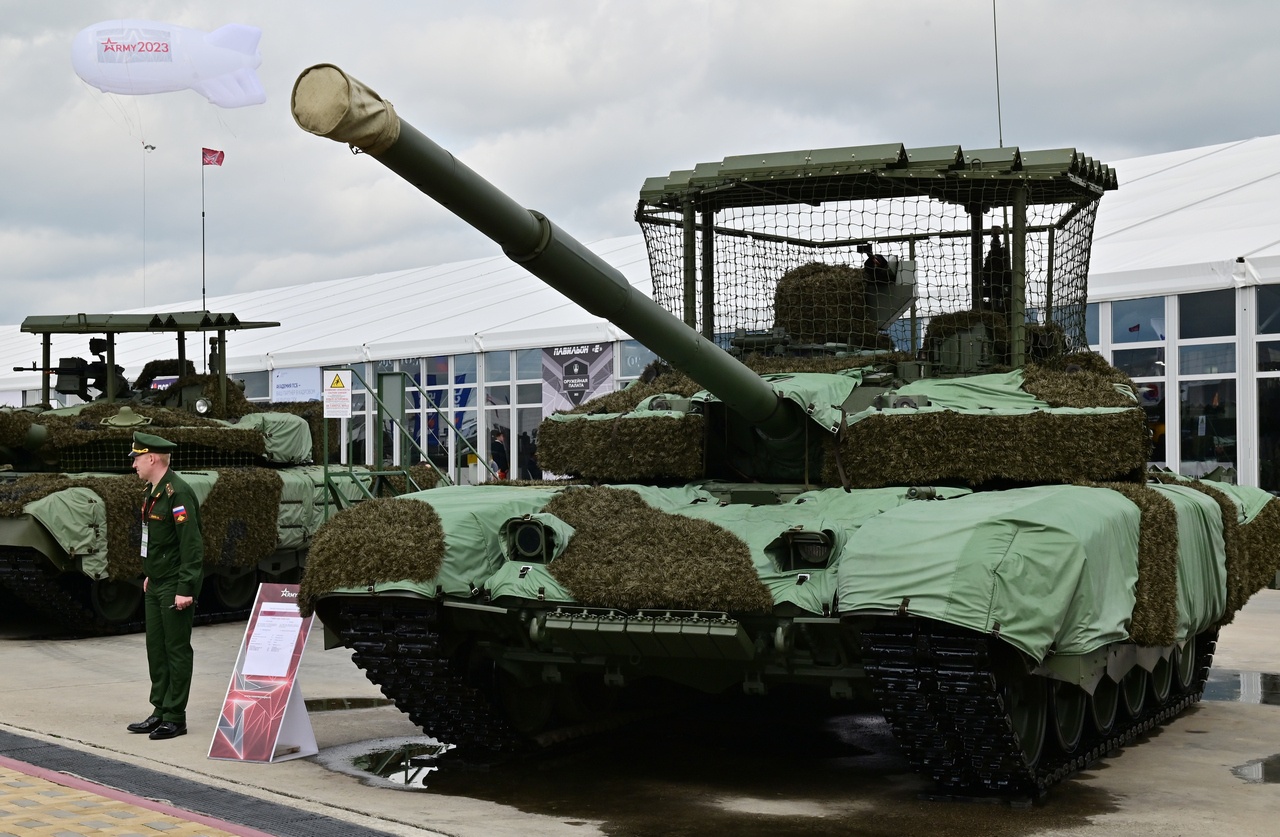 Танк Т-90 на форуме «Армия-2023».
