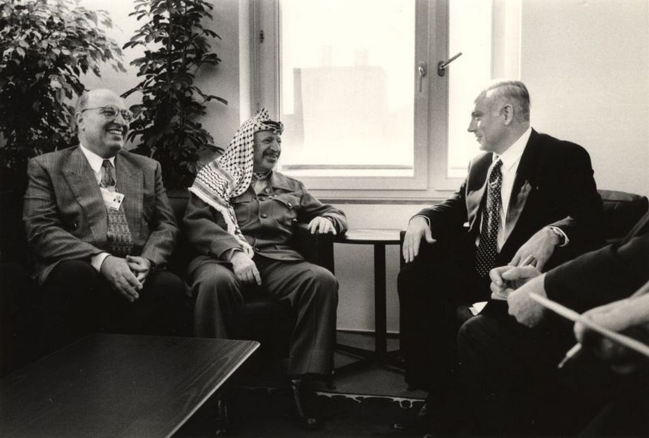 Переговоры Ясира Арафата с Биньямином Нетаньяху, 1997 г. 