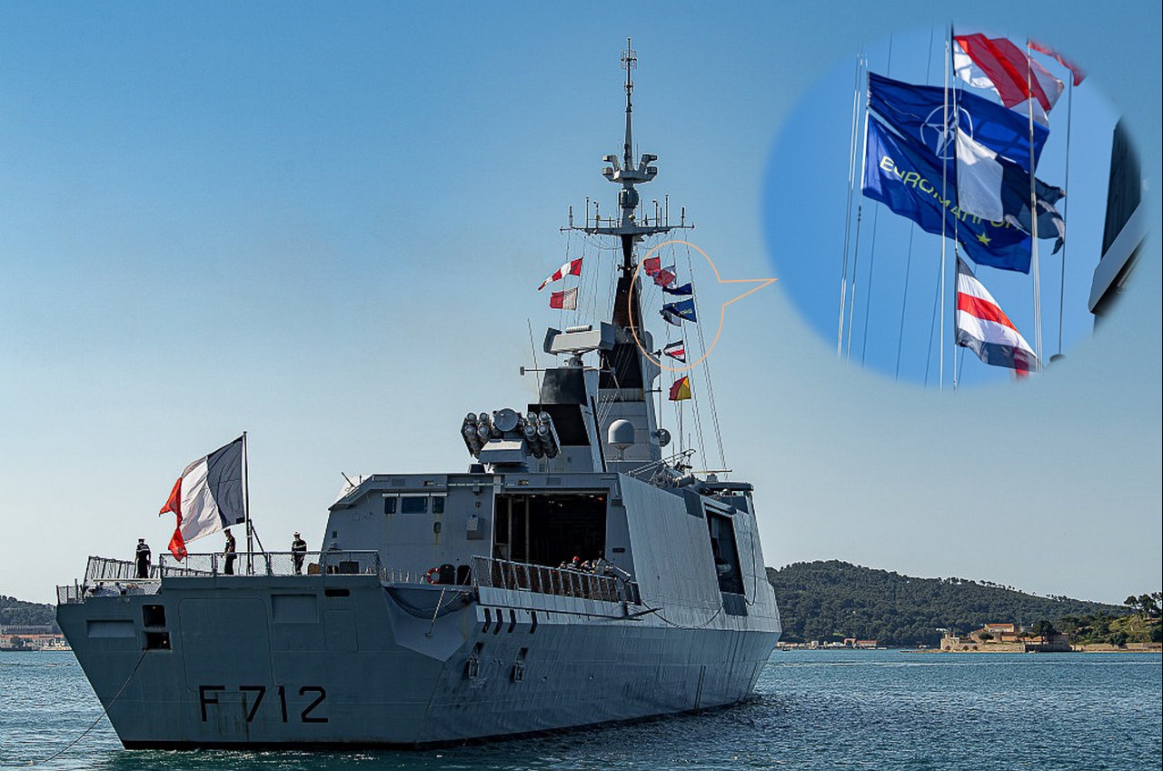 Фрегат ВМС Франции на выходе из Тулона под флагами NATO и EUROMARFOR.