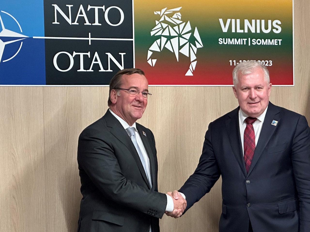 Во время визита в Вильнюс Писториус объявил, что Германия готова разместить в Литве бригаду бундесвера численностью около 4000 человек, июль 2023 г.