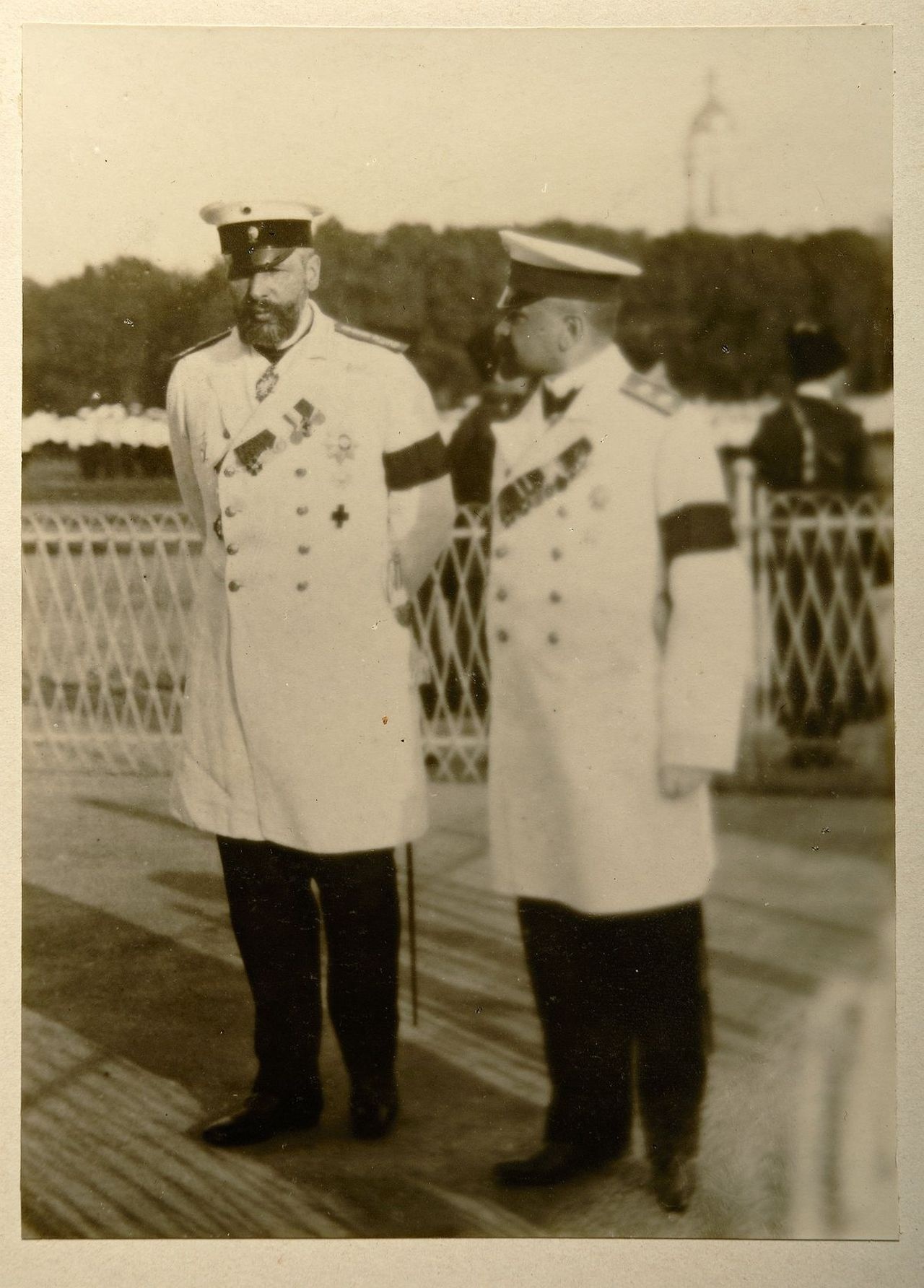П.А. Столыпин (слева) за несколько часов до смертельного покушения, 1 сентября 1911 г.
