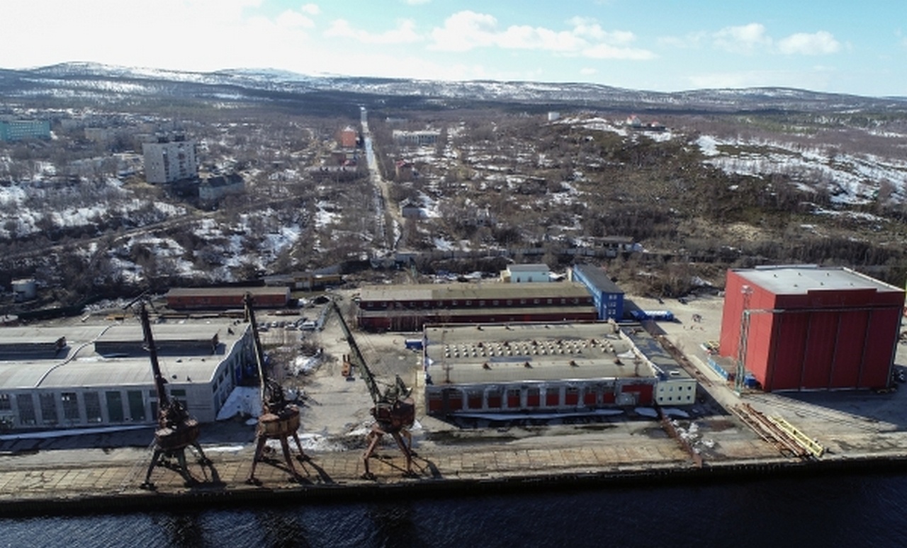 Производственная площадка компании «РусГазШельф» в поселке Абрам-мыс - резидента будущей территории опережающего развития «Столица Арктики».