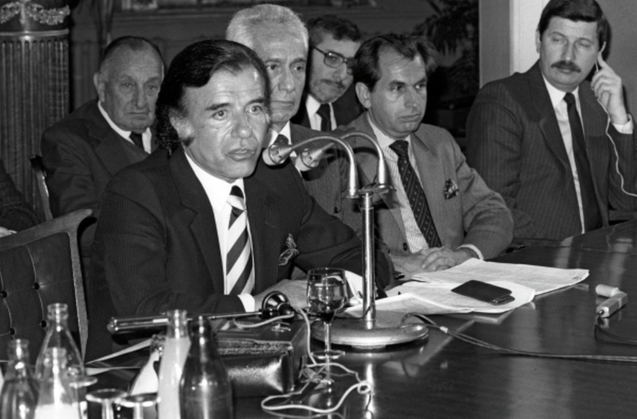Рабочий визит в СССР Президента Аргентинской Республики Карлоса Менема (слева), 1990 г.
