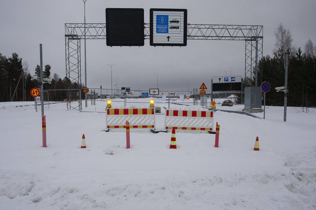 Самый простой способ «борьбы с незаконной миграцией» нашла Финляндия, закрыв границу с Россией.