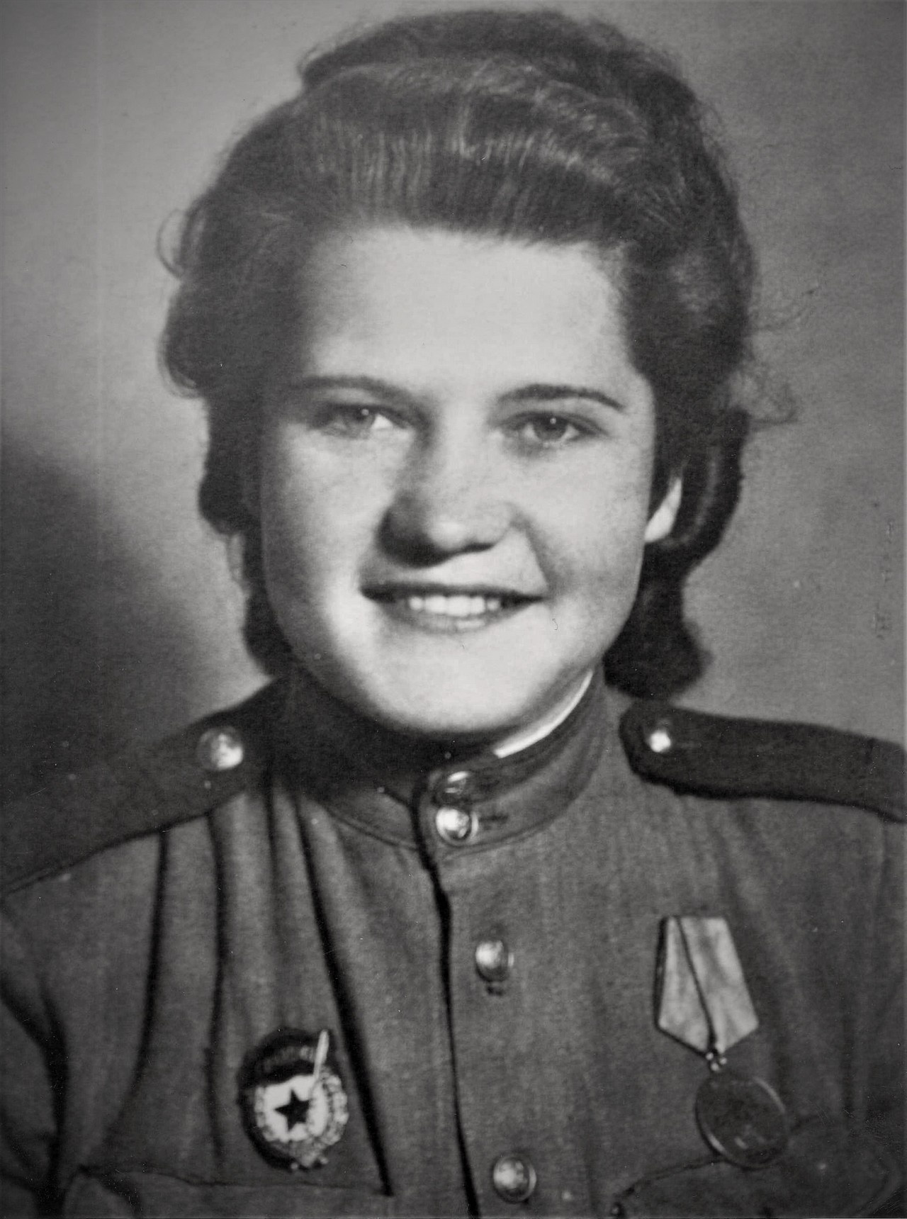 Мария Коваль, фото 1944 г.