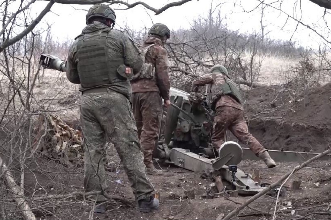 Артиллеристы группировки войск «Запад» сорвали ротацию подразделений ВСУ на Купянском направлении СВО.