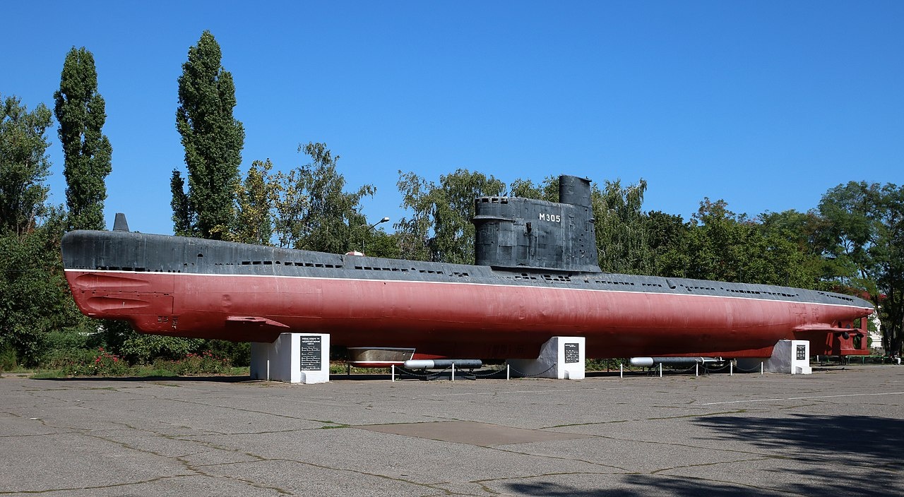 Советская подводная лодка проекта А615 в Одессе.