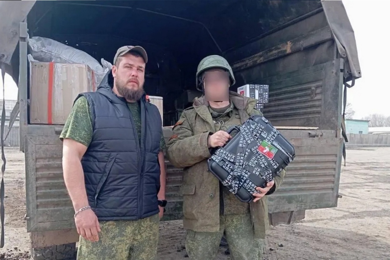 В Подмосковье сотрудники подведомственной Комлесхозу организации передали квадрокоптеры бойцам.