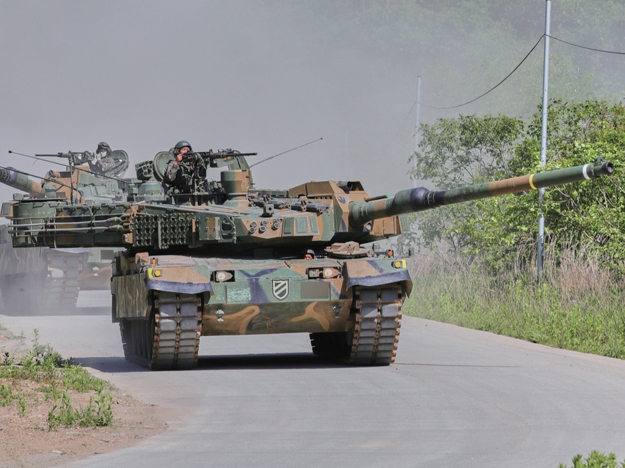 Танк K2 Black Panther 11-й манёвренной дивизии армии Республики Корея на полевых учениях.