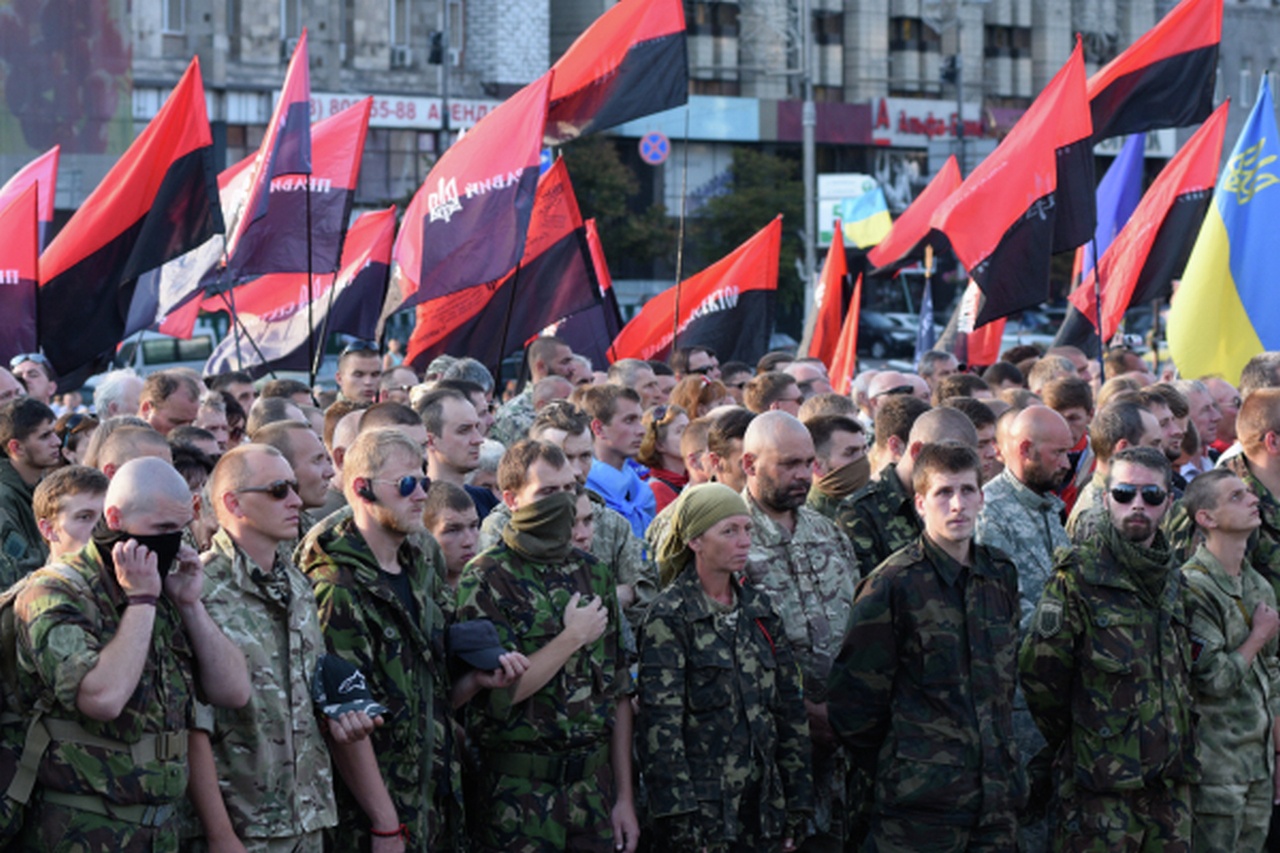 Члены организации «Правый сектор» в Киеве, 2015 г.