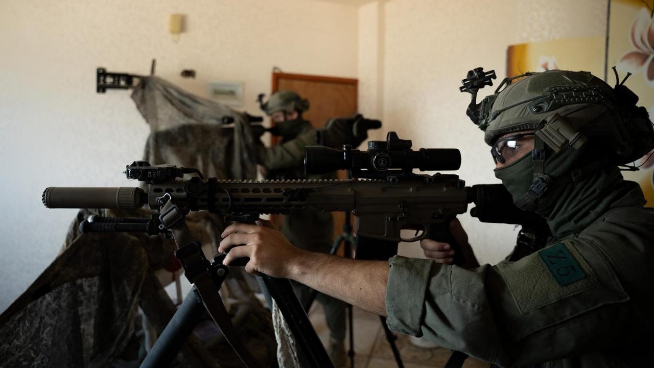 Нетаньяху начал сбрасывать «балласт» - отправлять в отставку своих генералов