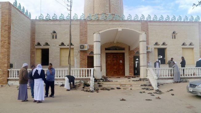 Мечеть в поселке Бир аль-Абд где погибло 305 человек