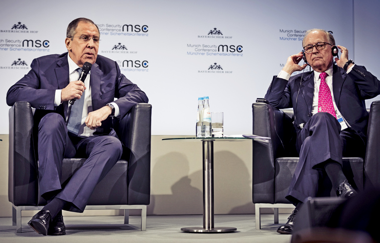 Глава форума Вольфганг Ишингер и министр иностранных дел РФ Сергей Лавров