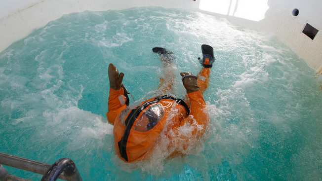 Российские акванавты готовятся к погружению на рекордную глубину - 400 метров