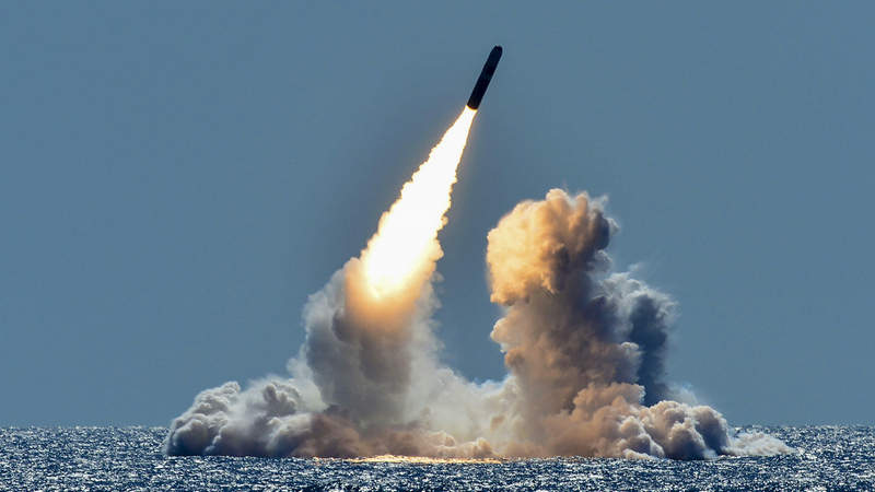 Запуск крылатых ракет морского базирования