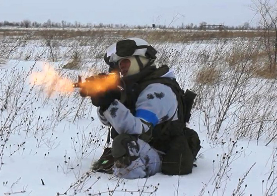 Разведчики ЦВО осваивают КРУС «Стрелец» на лагерном сборе в Оренбургской области Разведчики ЦВО осваивают КРУС «Стрелец» на лагерном сборе в Оренбургской области