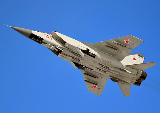 Истребители МиГ-31БМ уничтожили условную баллистическую ракету в небе Забайкалья Истребители МиГ-31БМ уничтожили условную баллистическую ракету в небе Забайкалья