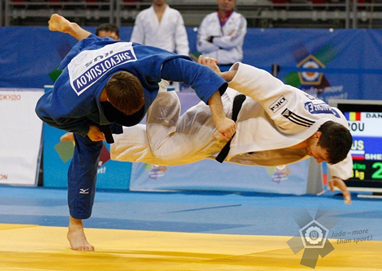 Сборная Вооруженных Сил РФ по дзюдо отправилась на чемпионат мира CISM в Бразилию Сборная Вооруженных Сил РФ по дзюдо отправилась на чемпионат мира CISM в Бразилию