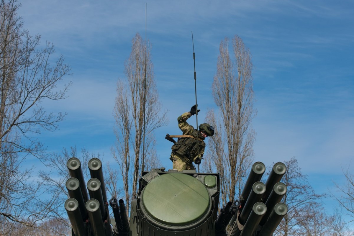 Расчеты «Панцирей» и «Триумфов» полка ПВО Центрального военного округа с дислокацией в Саратовской области выступят на всеармейском конкурсе «Ключи от неба» Расчеты «Панцирей» и «Триумфов» полка ПВО Центрального военного округа с дислокацией в Саратовской области выступят на всеармейском конкурсе «Ключи от неба»