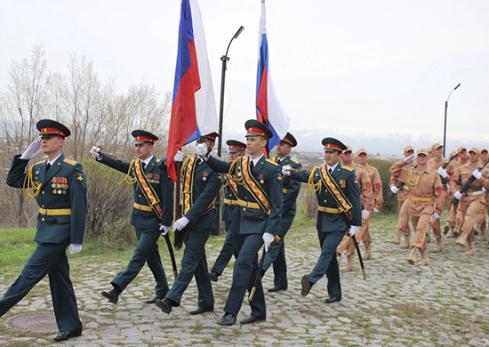 Военнослужащие российской военной базы и Вооруженных сил Армении начали подготовку к военному параду в честь 74-ой годовщины Дня Победы Военнослужащие российской военной базы и Вооруженных сил Армении начали подготовку к военному параду в честь 74-ой годовщины Дня Победы