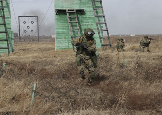 У разведчиков российской военной базы в Таджикистане начался полевой выход У разведчиков российской военной базы в Таджикистане начался полевой выход