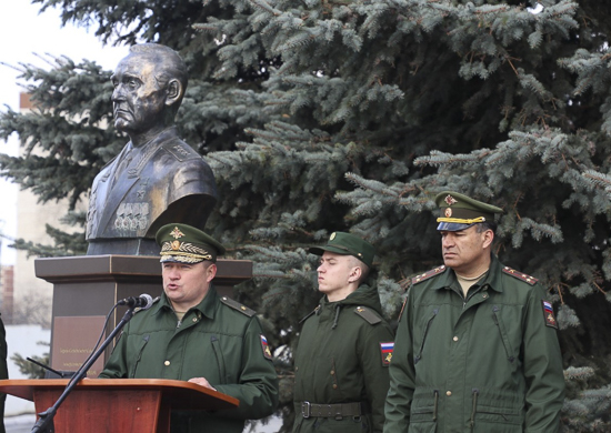 В Екатеринбурге почтили память участников ликвидации последствий аварии на Чернобыльской АЭС В Екатеринбурге почтили память участников ликвидации последствий аварии на Чернобыльской АЭС