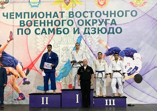 В Бурятии завершился чемпионат Восточного военного округа по самбо и дзюдо В Бурятии завершился чемпионат Восточного военного округа по самбо и дзюдо