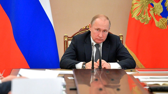 В Кремле заявили об отсутствии запросов на переговоры с Путиным от кандидатов в президенты Украины В Кремле заявили об отсутствии запросов на переговоры с Путиным от кандидатов в президенты Украины
