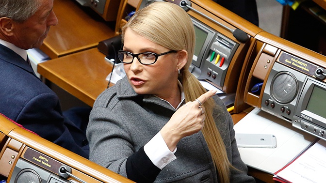 Тимошенко рассказала, как Порошенко «попросил» ее голосовать за него Тимошенко рассказала, как Порошенко «попросил» ее голосовать за него