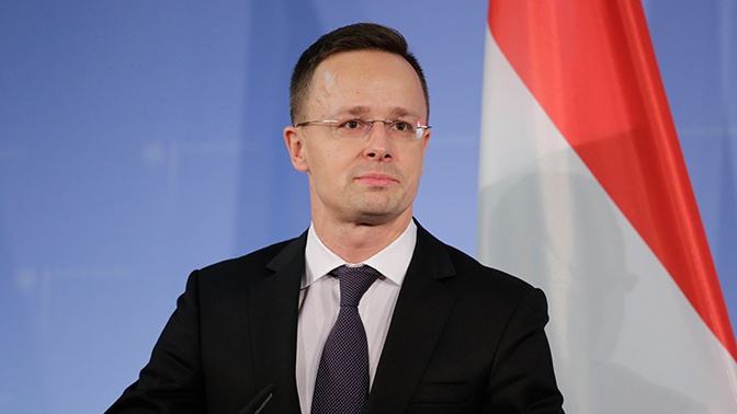 «Неприемлемо»: МИД Венгрии раскритиковал новый украинский закон о языке «Неприемлемо»: МИД Венгрии раскритиковал новый украинский закон о языке