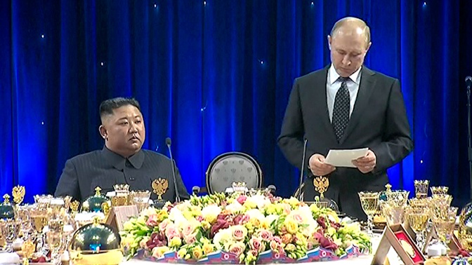 Путин раскрыл темы личной беседы с Ким Чен Ыном Путин раскрыл темы личной беседы с Ким Чен Ыном